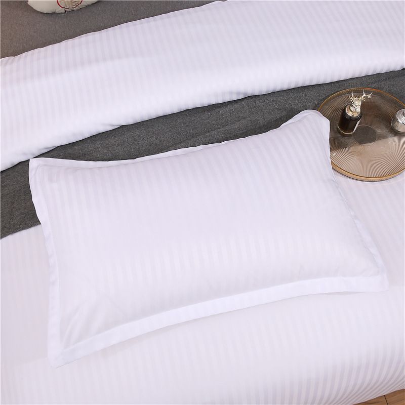 Jacquard-Satin-Bettbezug-Set, luxuriöse 3-teilige Bettwäsche, Kissenbezüge inklusive, knitterfrei, weich_voghion.com