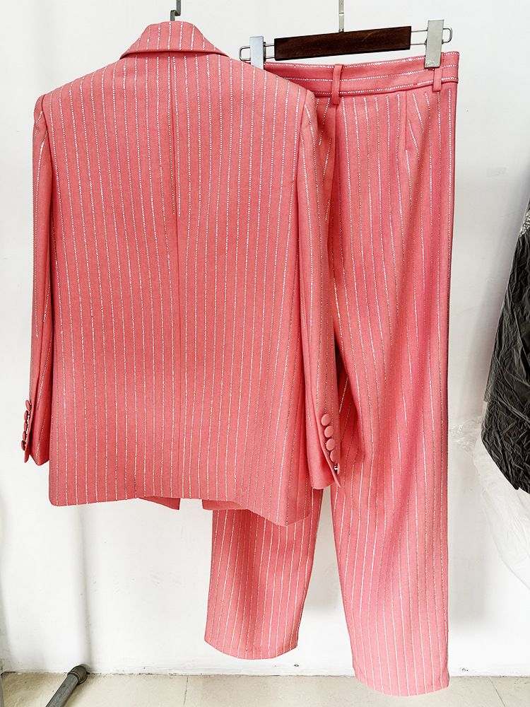 Kadınlar İçin Şık Taşlı Blazer ve Pantolon Takım Elbise - Şık İşlemeli Bol Kesim Ofis Giyim ve Akşam Kıyafetleri (Siyah/Nar Kırmızısı)_voghion.com