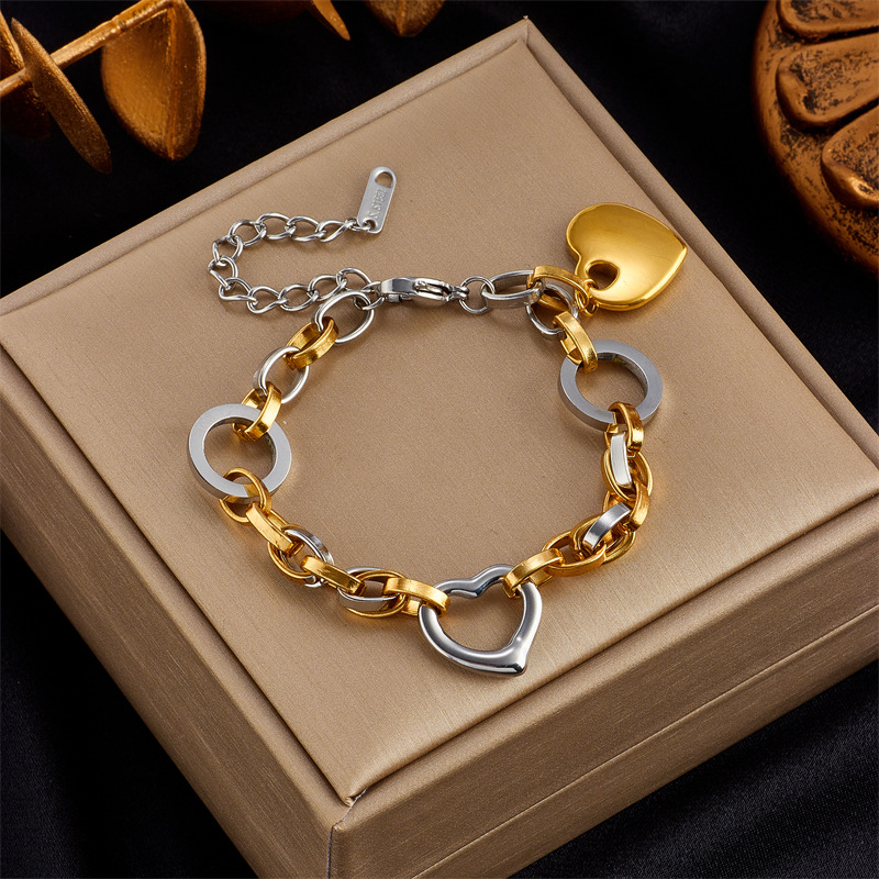 Fashion Niche Simple Design Dia-encrusted Love Pearl Butterfly Snake Pendant Gold-plated Titanium Steel Bracelet_voghion.com