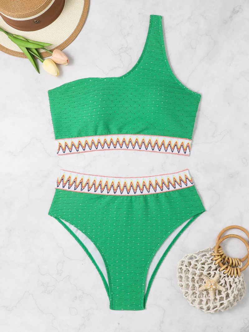 Women's solid color special fabric split swimsuit, chubby sister fashionable swimsuit_voghion.com
