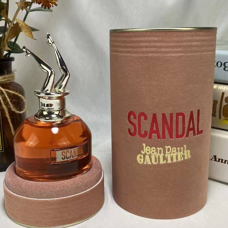 Saldi caldi Jean Paul Gaultier SCANDAL Profumo neutro di lusso di alta qualità in bottiglia da 80 ml, fragranza floreale di lunga durata, deodorante spray per le ascelle_voghion.com
