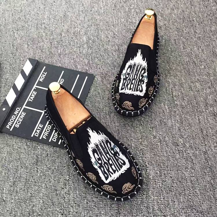 Leisure Embroidered Xishan Handmade Cloth Shoes Men And Women's Old Beijing Breathable Social Bean Shoes Canvas_voghion.com