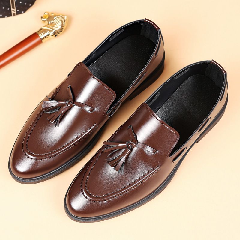 Große britische Herren-Freizeitschuhe mit Fransen, kleine Lederschuhe, Ein-Fuß-Loafer, Bohnenschuhe_voghion.com