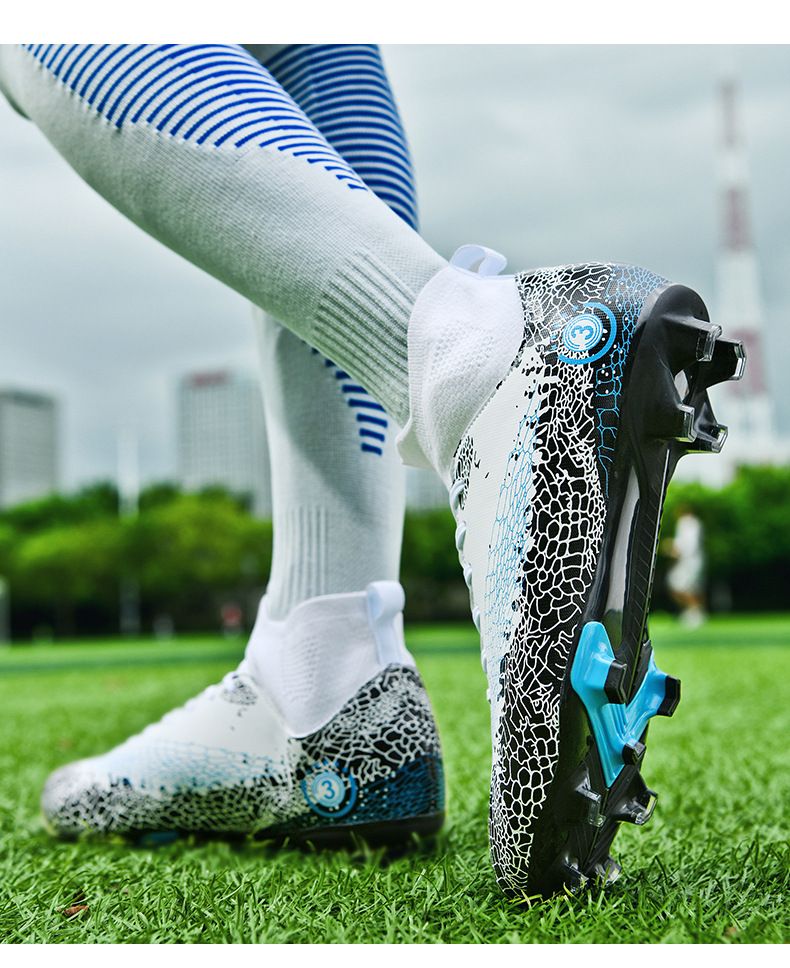 2023 grenzüberschreitende neue Fußballschuhe mit langen Nägeln und gebrochenen Nägeln, atmungsaktive High-Top-Fußballschuhe für Herren und Jugendliche, Gras-Trainingsschuhe_voghion.com