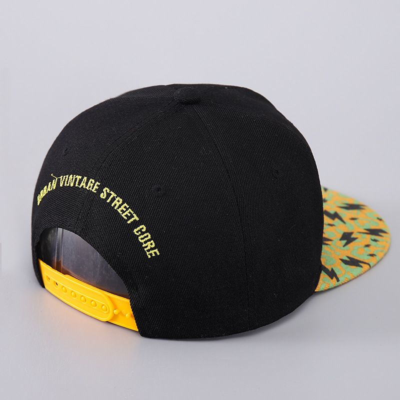 Baseball-Cap der Flat-Serie, personalisierbar, bestickt, Hip-Hop-Cap, Sonnenschutz-Entenschnabel-Cap mit großer Krempe_voghion.com