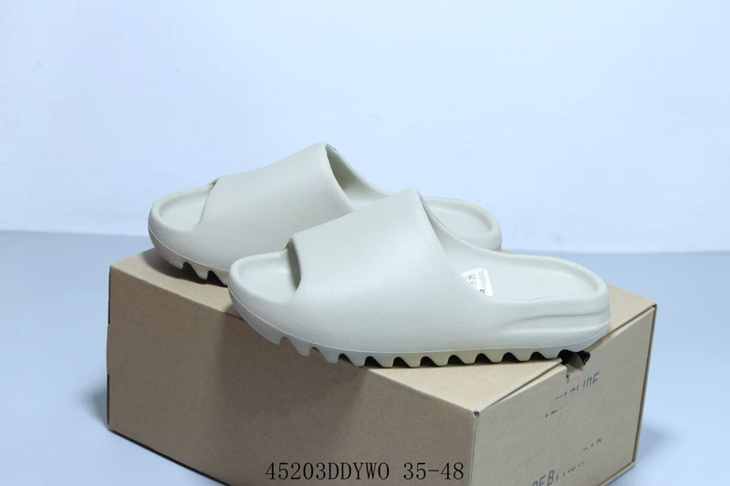 Yeezzyy Slide Granite, comode e versatili pantofole in EVA con scritta, per uomo e donna_voghion.com