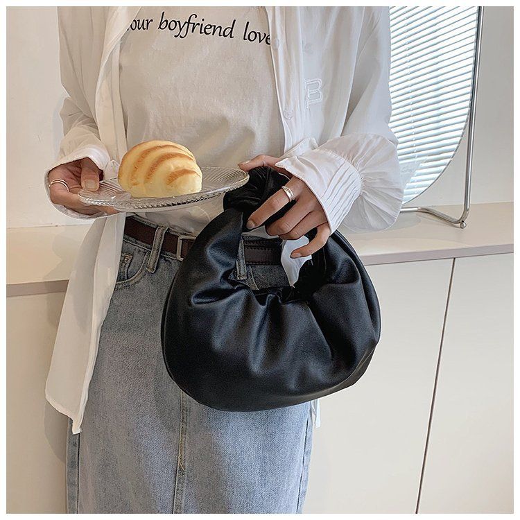 Street Trendy Folded Bag 2024 Handbag Cannot be Shouldered Back Popular Versatile Trendy Women's Bag_voghion.com
