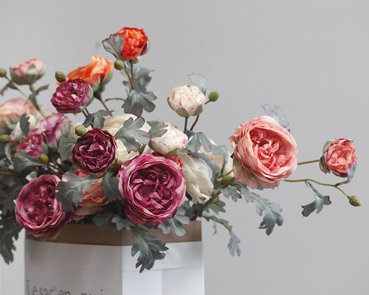 Blummen Grousshandel Imitatiounsblummen Seideblummen Botterblummen Land Lotus Retro Uelegmolerei Päonie Hochzäit Heemmodell Raumdekoratioun_voghion.com