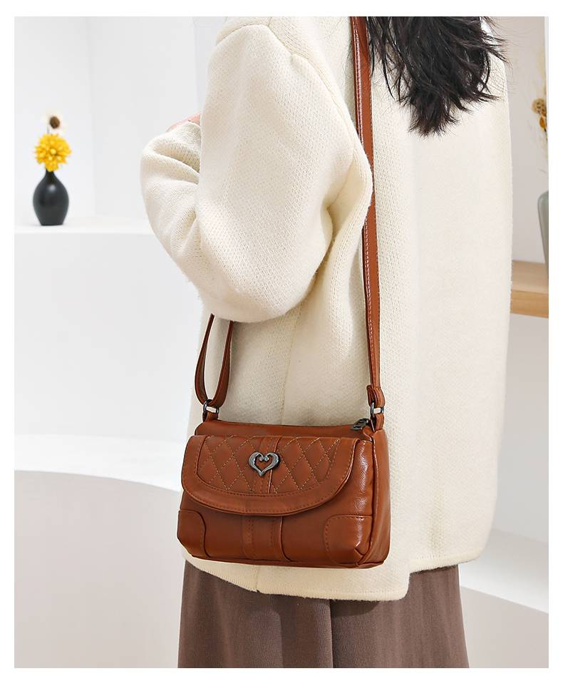 Women's vintage solid color shoulder bag, large capacity crossbody bag_voghion.com