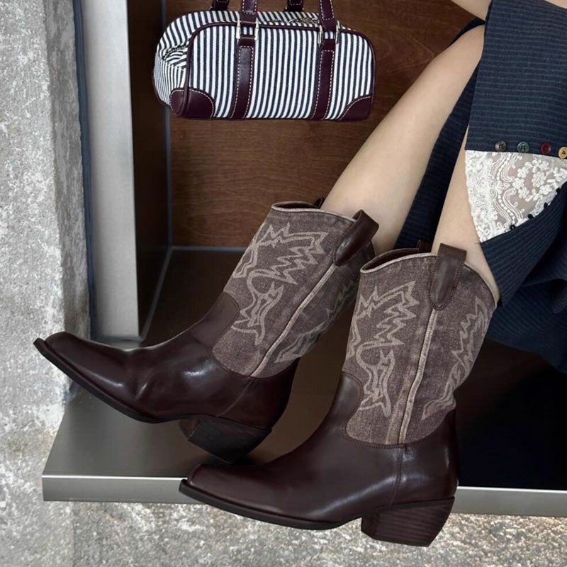 Promi-Stil ~ Braun bestickt Western Cowboy für Frauen 2025 Sommer neue echte Leder kurze Reitstiefel_voghion.com