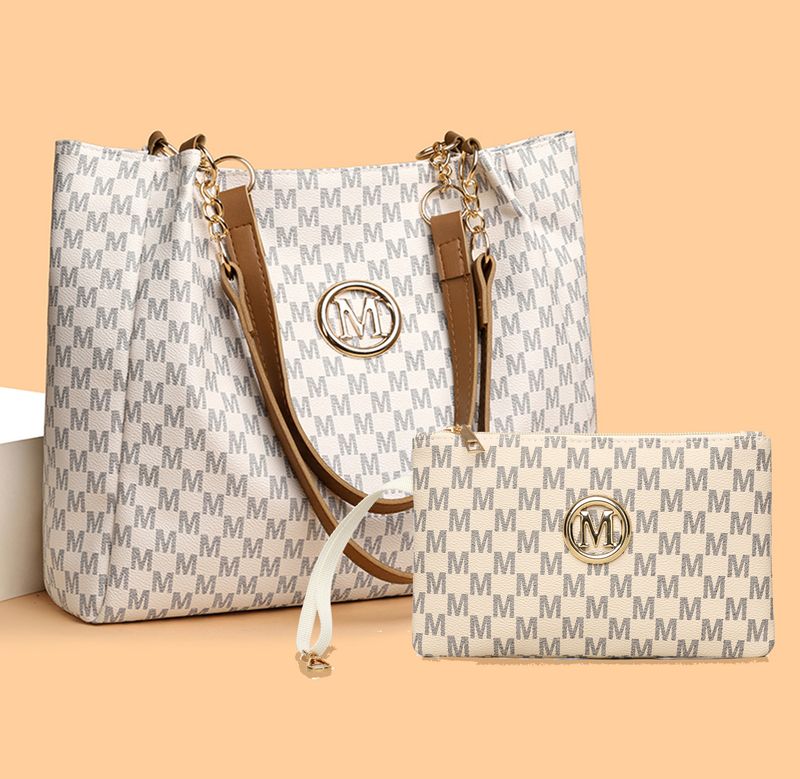 Stylish M-Print Tote & Clutch Bag Set With Chain Strap - Versatile PU Handbag Combo For Women (Black/Brown/White)_voghion.com