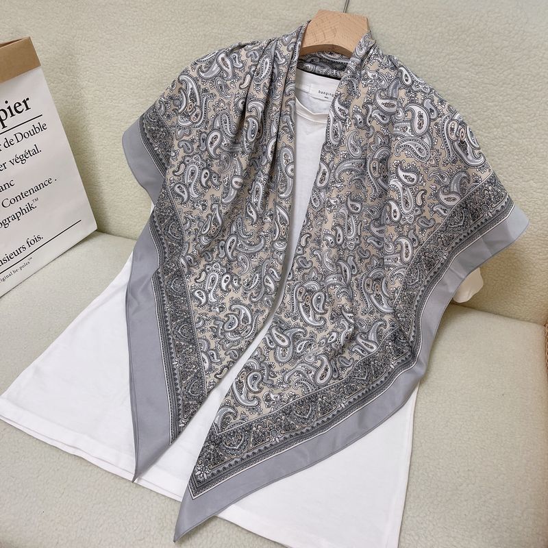 110cm Twill Paisley Print Silk Gift Square Scarf For Women_voghion.com