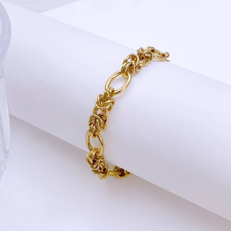 Damenschmuck, auffälliges geometrisches Hohlkettenarmband aus goldenem Edelstahl, modisches Statement-Stück für den Alltag, verblasst nicht, passt zu allen_voghion.com