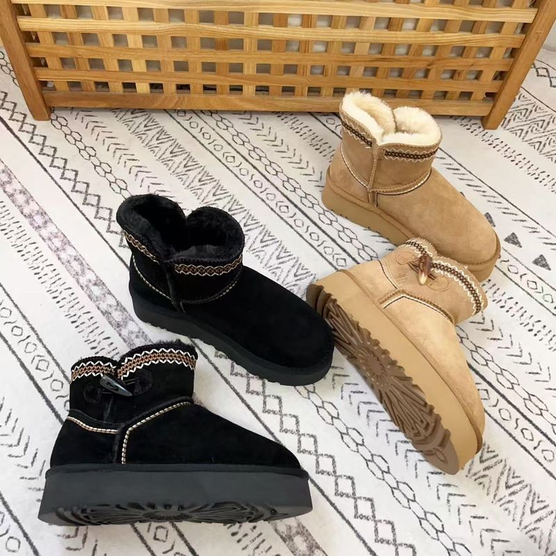 Winter New Short Boots Cowhide Snow Boots Women's Shoes Cow Horn Button Embroidery Thick Sole Warm And Non Slip Thick Snow Boots_voghion.com