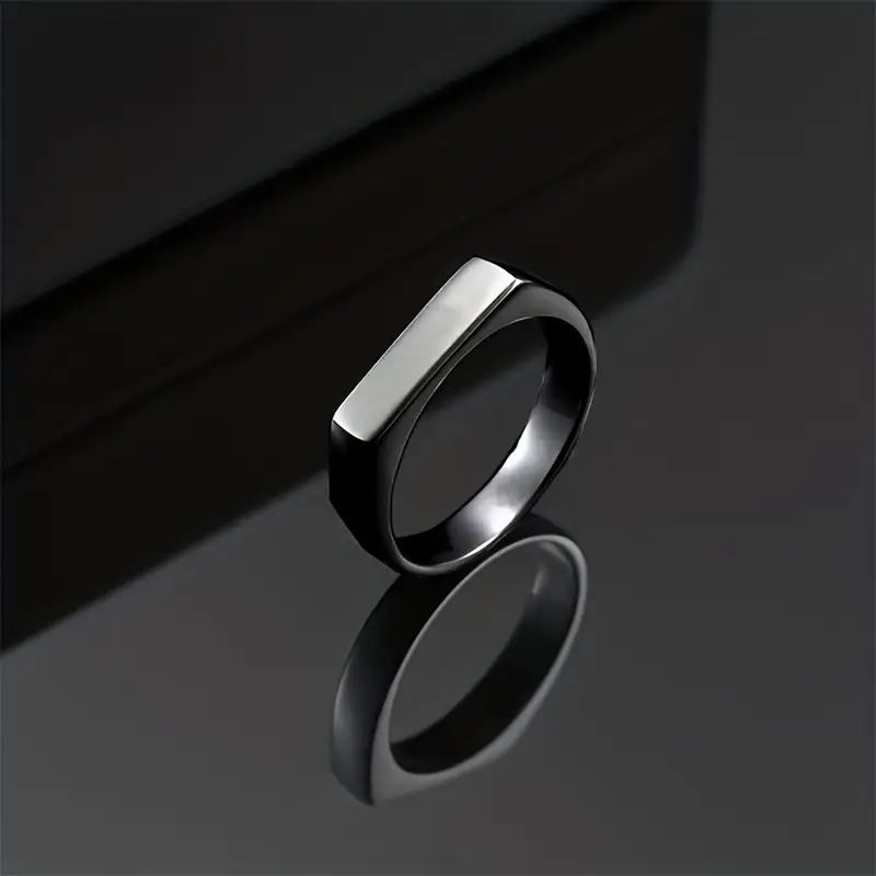 Titanium Wind Plate Engraving Pattern Electroplated Flat Couple Stainless Steel Ring Band_voghion.com