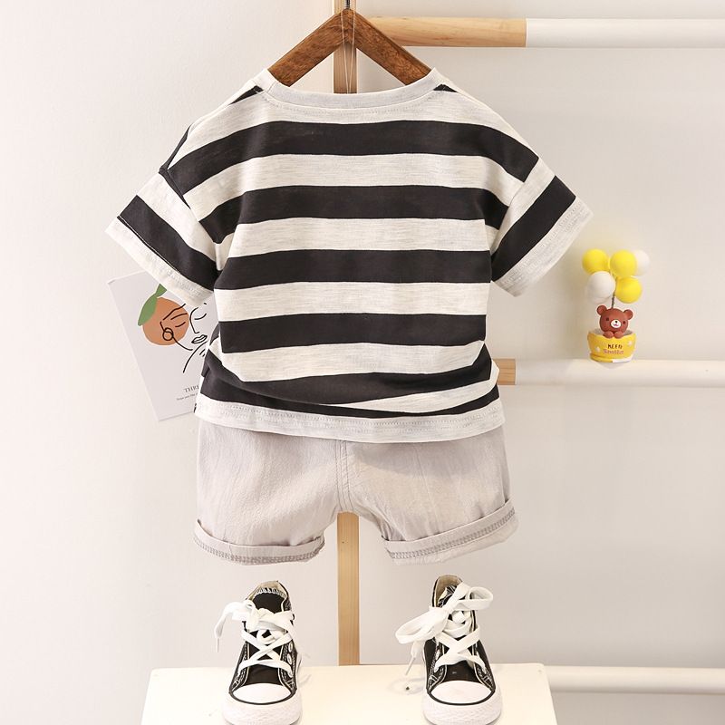 2024 sommer Neue Koreanische kurzarm Ch's Jungen 0-4 Jahre Alt Rundhals Gestreiften T-shirt Shorts Zwei stück Set für_voghion.com