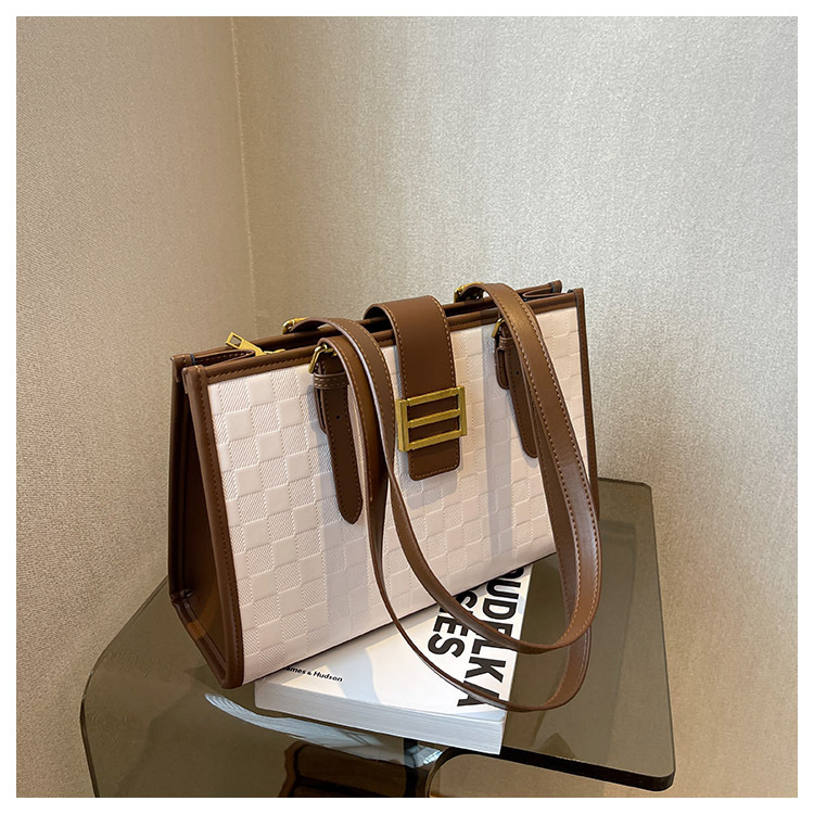 Sac de grande capacité pour femme 2024, nouveau style cette année, sac à bandoulière haut de gamme populaire, sac fourre-tout à texture tendance et polyvalent_voghion.com