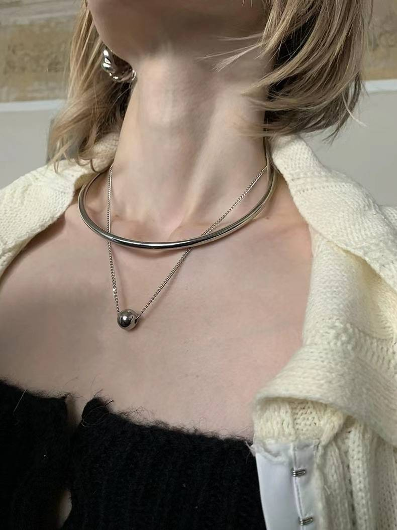 Small fashion simple design with a handsome texture of layered round ball necklace collar combination_voghion.com