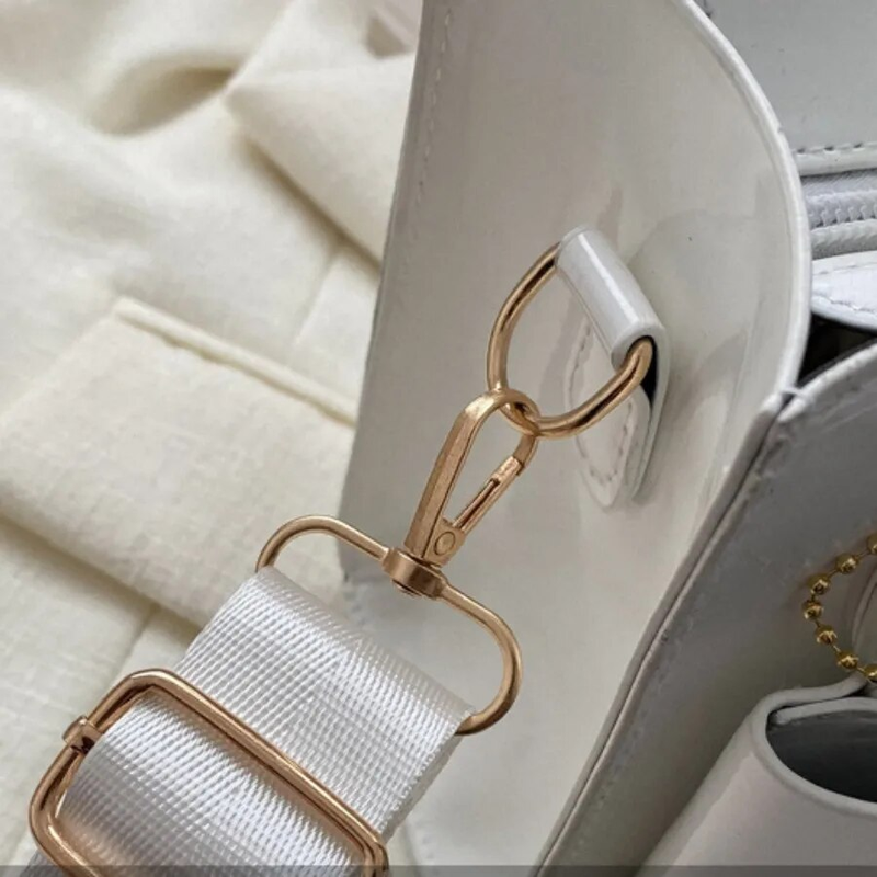 2023 Nuova borsa a tracolla alla moda da donna in PU a specchio_voghion.com