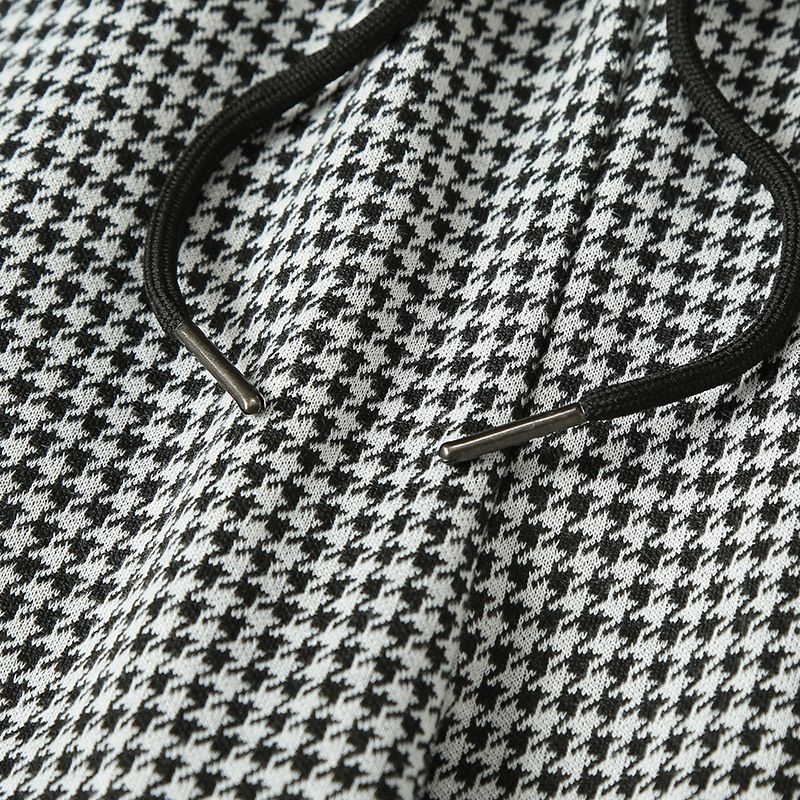 2024 Spring/Summer Men's New Thousand Island Pocket Design Drawstring Casual Small Leg Pants_voghion.com