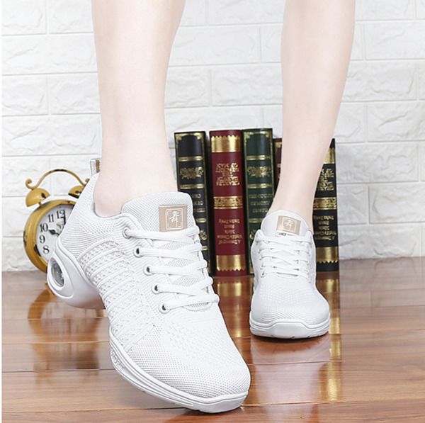 Square Increase 2024 Nieuwe moderne dans zachte zool ademende mesh sportschoenen voor dames_voghion.com