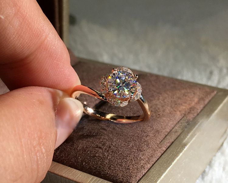 Jewelry Fashion Luxury Platinum Plated Rose Gold Zircon Ring Wholesale_voghion.com