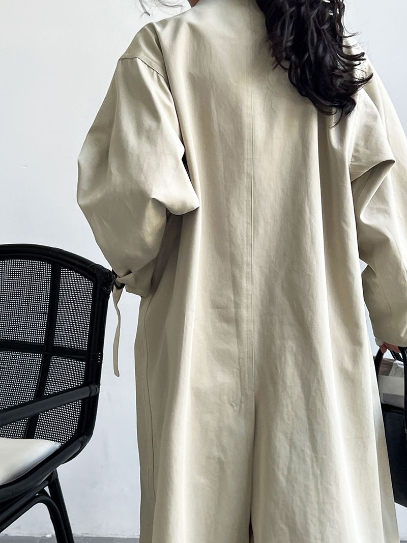 Elegant British-Style Long Trench Coat For Women – Minimalist & Luxurious Knee-Length Overcoat With Adjustable Belt, Pure Cotton, Black & Light Beige_voghion.com