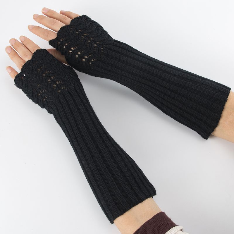 New Autumn Winter Men Women Knitted Fish Scale Fingerless Gloves Mid-Length Woolen Arm Warmers Warm Wrist Guards_voghion.com