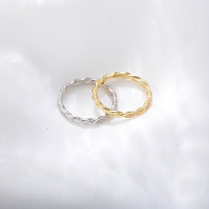 Damenschmuck S925 Sterling Silber Linie Twisted Twisted Ring Design Nische High End Light Luxus Diamantring Handschmuck_voghion.com