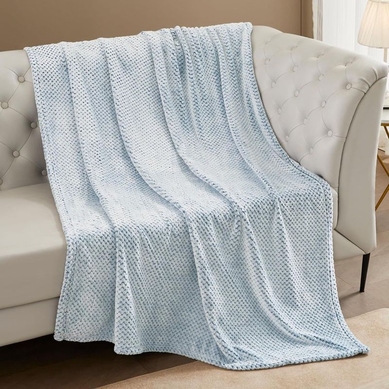 Soft Blanket Sofa Blanket Fluffy Plush Blanket Bed Blanket Comfortable Solid Christmas Blanket Decorative Gift Blanket Pet Blanket_voghion.com