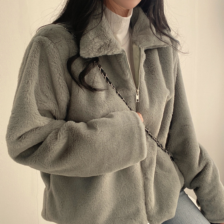 Women's lapel zipper plush feeling loose and versatile short style thickened long-sleeved coat for women_voghion.com