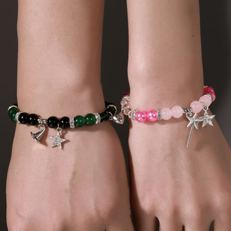 Bracelet créatif en perles artisanales Wicked, chapeau de sorcière et baguette magique de princesse, assorti à tout_voghion.com