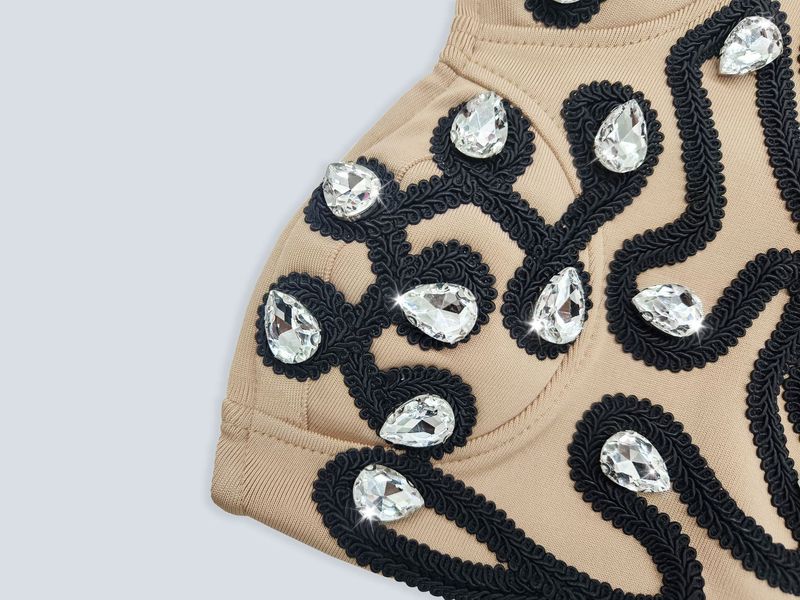 Elegante abito da sera con fasciatura in strass per donna - Abito aderente elasticizzato per feste e occasioni speciali_voghion.com