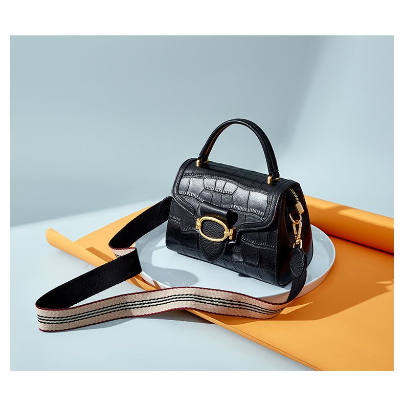 New Top Grain Leather Structured Shoulder Bag - Elegant Women's Handheld Tote (Classic Designer Purse, Versatile & Stylish, Shape-Retention Handbag)_voghion.com