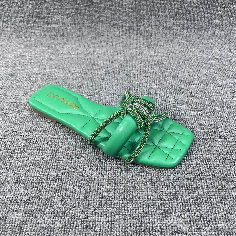 2023 Flat Bottom Slippers Women's Summer Diamond Stepping Shit Feeling outside wear large size slippers slides shoes_voghion.com