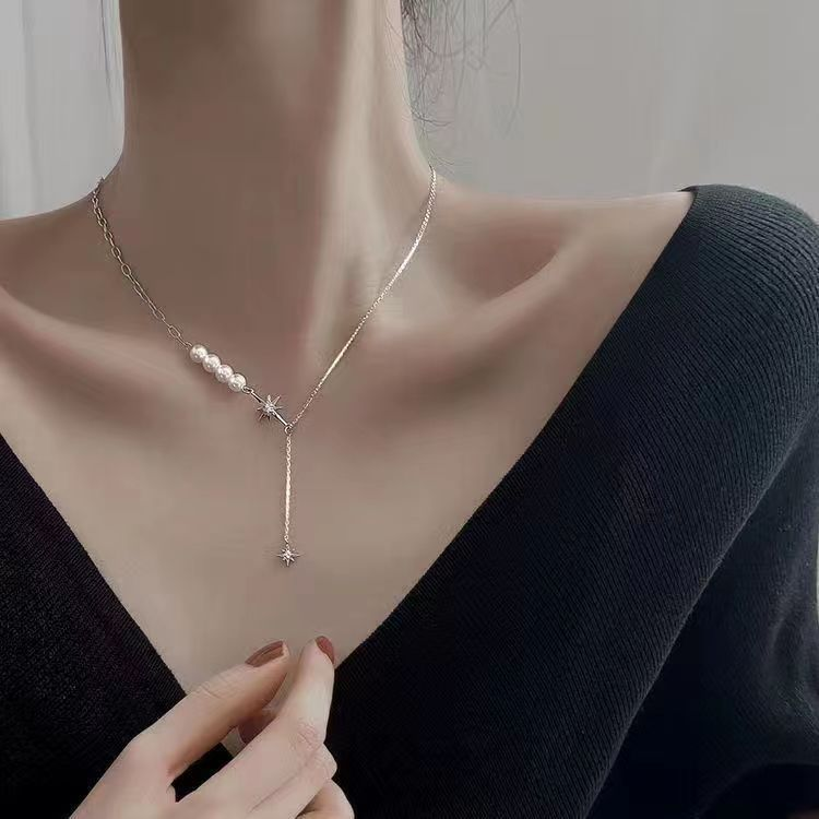 S Silver Luxury Necklace Versatile Trendy Collar Female Butterfly Simple Small, High end, and Elegant Sweater Chain_voghion.com