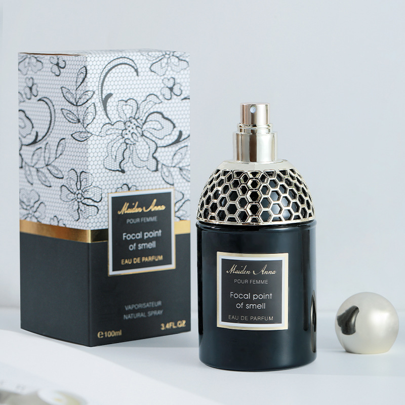 Punto Focal de Venta / Wood Oud EDP 100ml_voghion.com