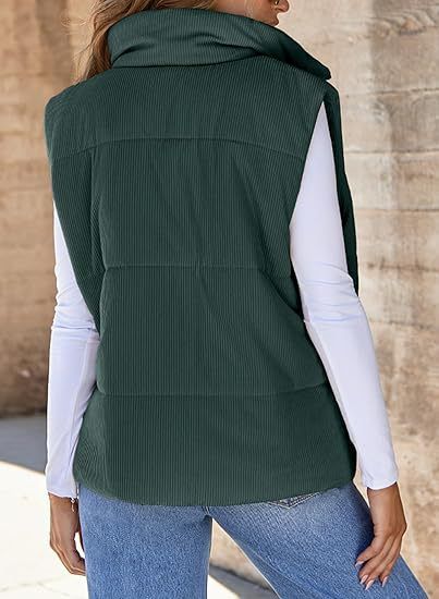 Gilet matelassé en velours côtelé avec fermeture éclair et poches, idéal pour l'automne/hiver et les superpositions décontractées._voghion.com