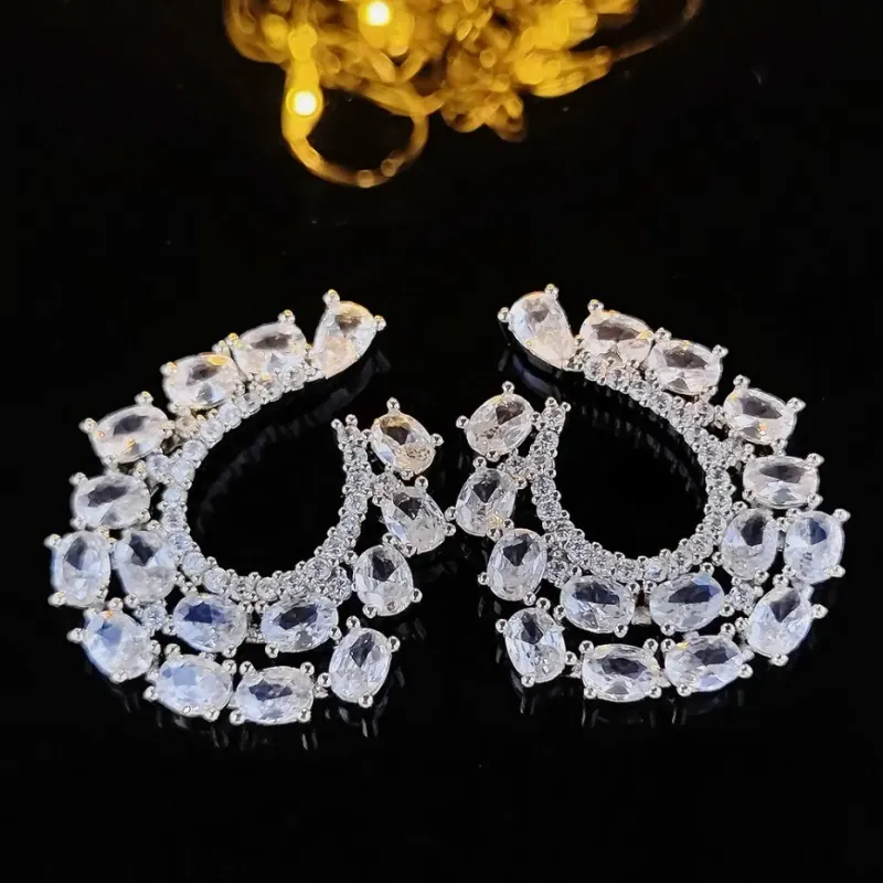 Designer Earrings Luxury Floral Wreath Design Square Diamond Earring Elegant Silver Plated Brass Ear Studs Crystal_voghion.com