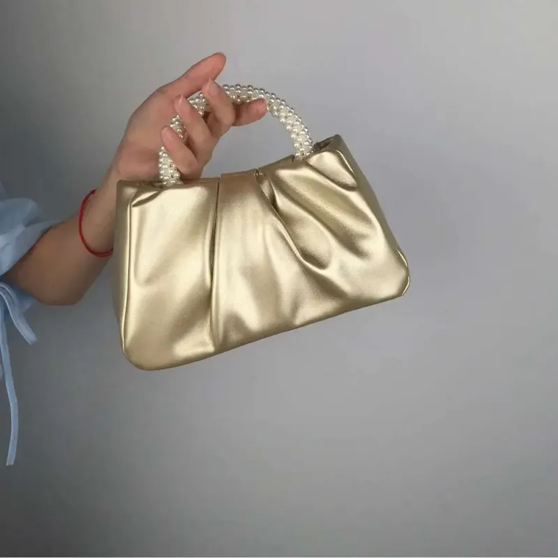 Designer 2025 Mode Perle Griff Frauen Abendessen Kupplung Geldbörse Handtaschen Design Damen Platz Umhängetaschen Weibliche Kleine_voghion.com