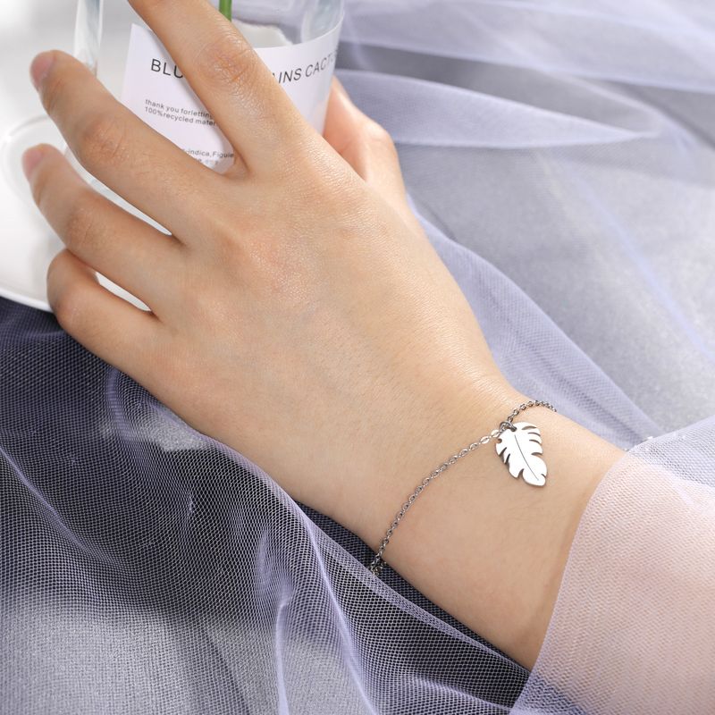 Bracelet small fresh non fading stainless steel butterfly bracelet_voghion.com