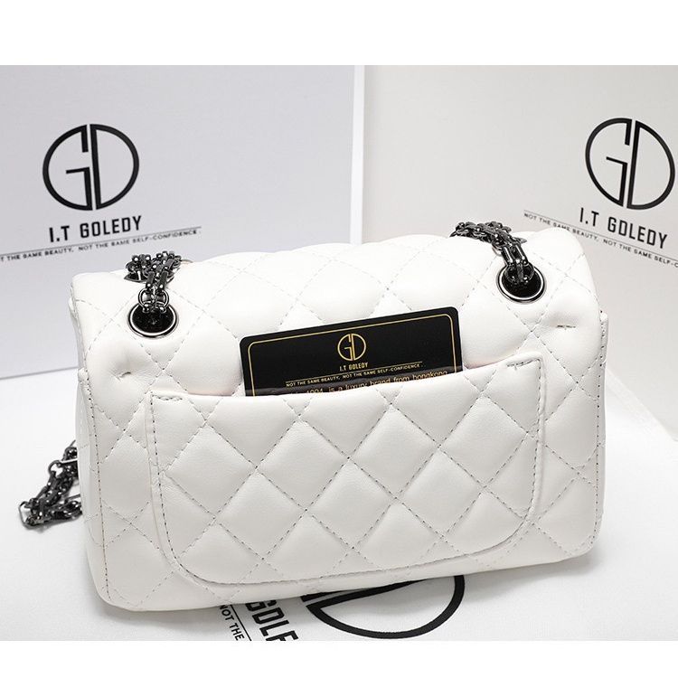 Hong Kong ITGDLEDY borsa a tracolla in pelle leggera di lusso con medaglietta a catena piccola borsa 2024 nuova borsa a tracolla da donna_voghion.com