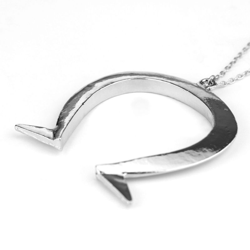 Crazy Fox "Horseshoe shaped Long Necklace_voghion.com