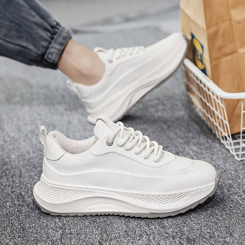 2024 autumn and winter men's plus size leather sports and leisure shoes Korean version height increasing dad trendy shoes_voghion.com