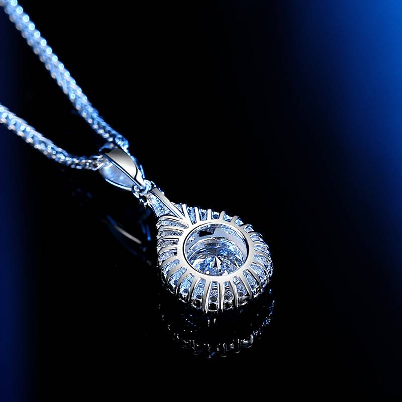 Damenschmuck Moissanit Platin Halskette Silber Wassertropfen Anhänger 1 Karat Mode Schlüsselbein Halskette_voghion.com