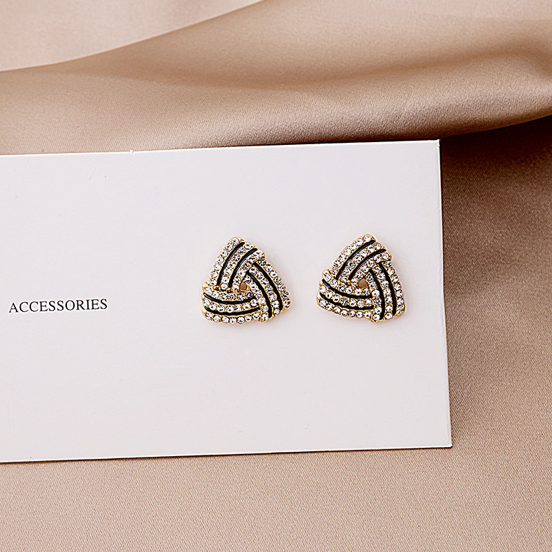 Sier VENUS Sterling Diamond-studded Triangle Earrings Women's Light Temperament Wild Personality Earrings_voghion.com