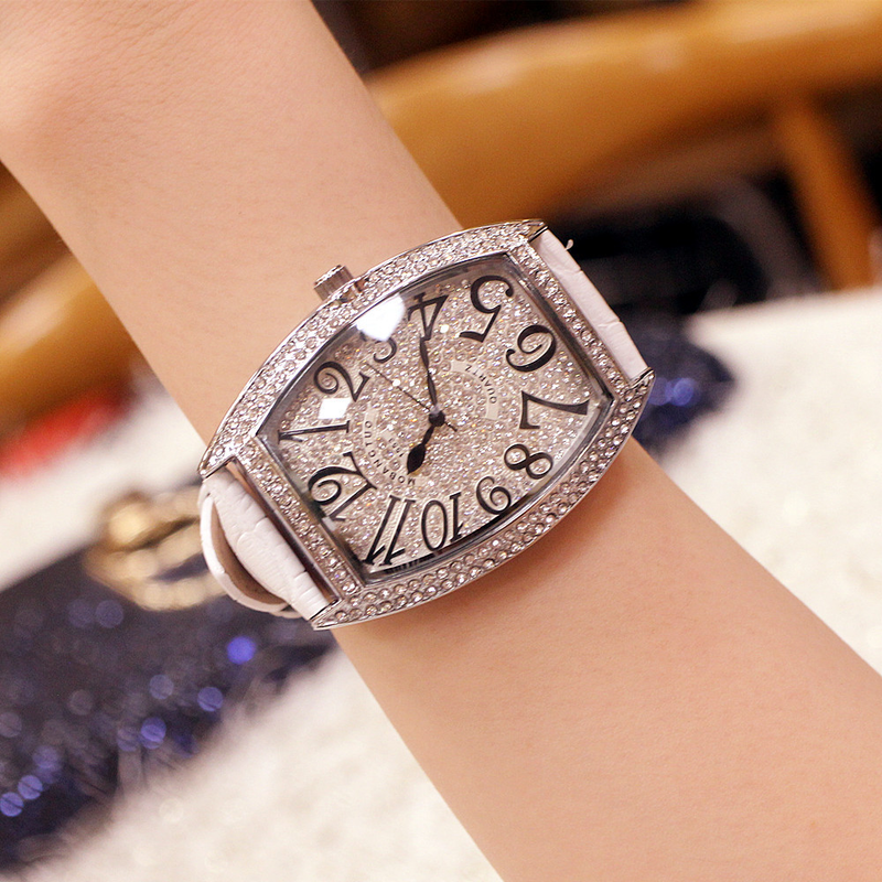 Internet celebrity new large authentic men's watch fashion full diamond digital quartz waterproof barrel type genuine leather watch_voghion.com