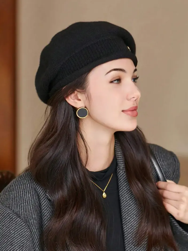 New Arrivals Autumn Winter Simple Premium Feel Sweet Cool Versatile British Painter Style Beret Warm Windproof Mushroom Hat Elegant_voghion.com