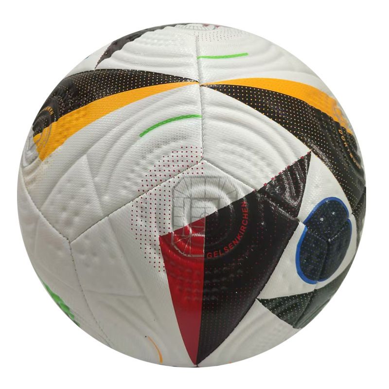 Los balones de fútbol número 4 y 5 de PU están cosidos a máquina_voghion.com