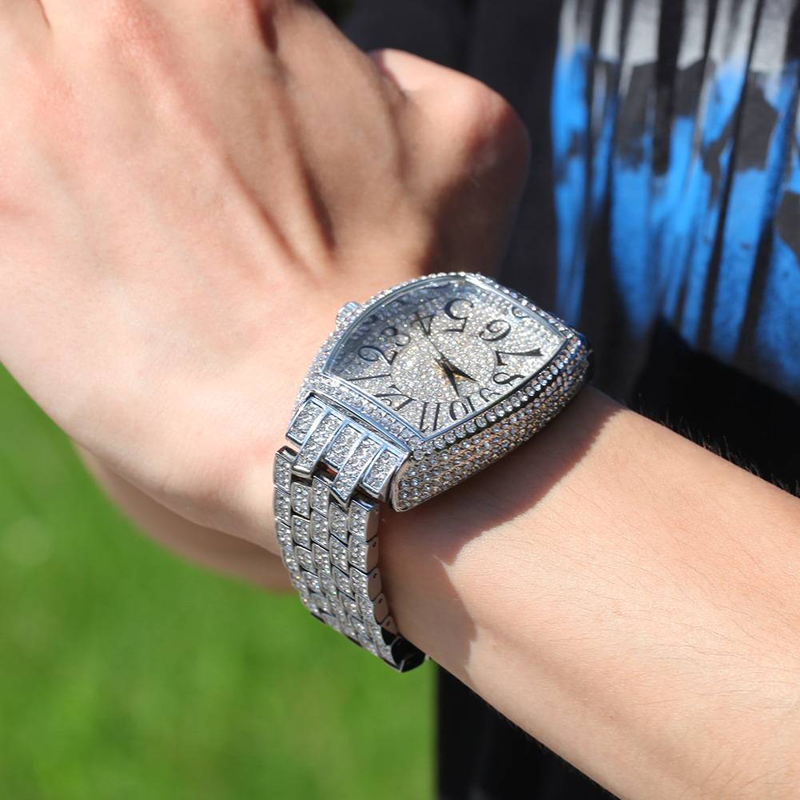 GlitzTank Men's Hip-Hop Watch - Barrel-Shaped Full Diamond Case With 46mm Dial_voghion.com